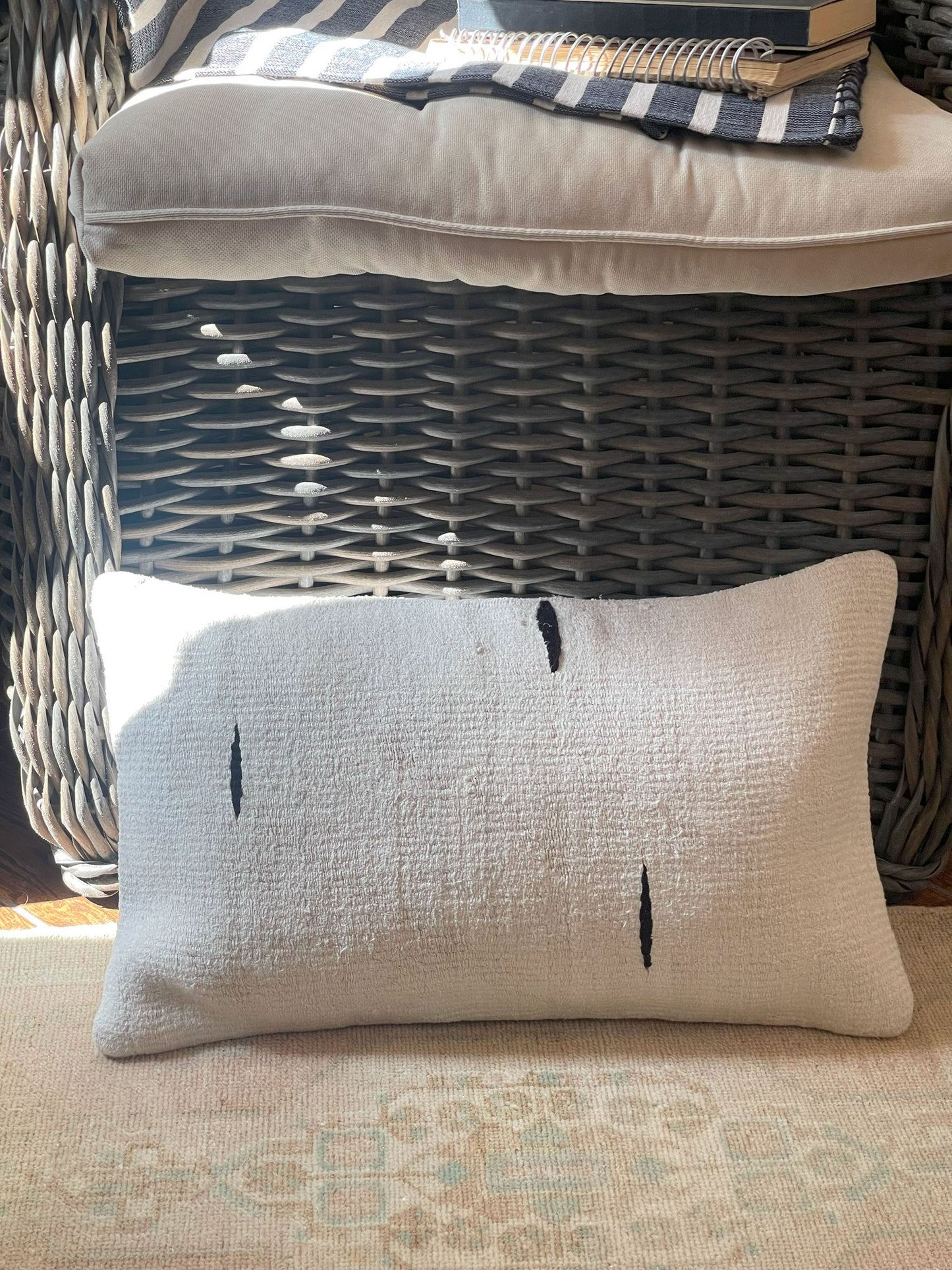 Lumbar Pillow - Brush Strokes